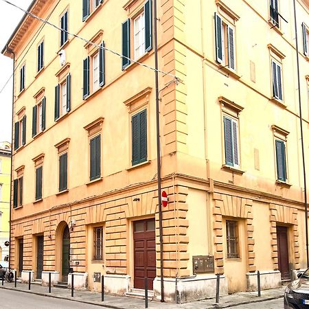 Cavour 3 - Monolocale Luminoso A Due Passi Dalla Torre Пиза Екстериор снимка