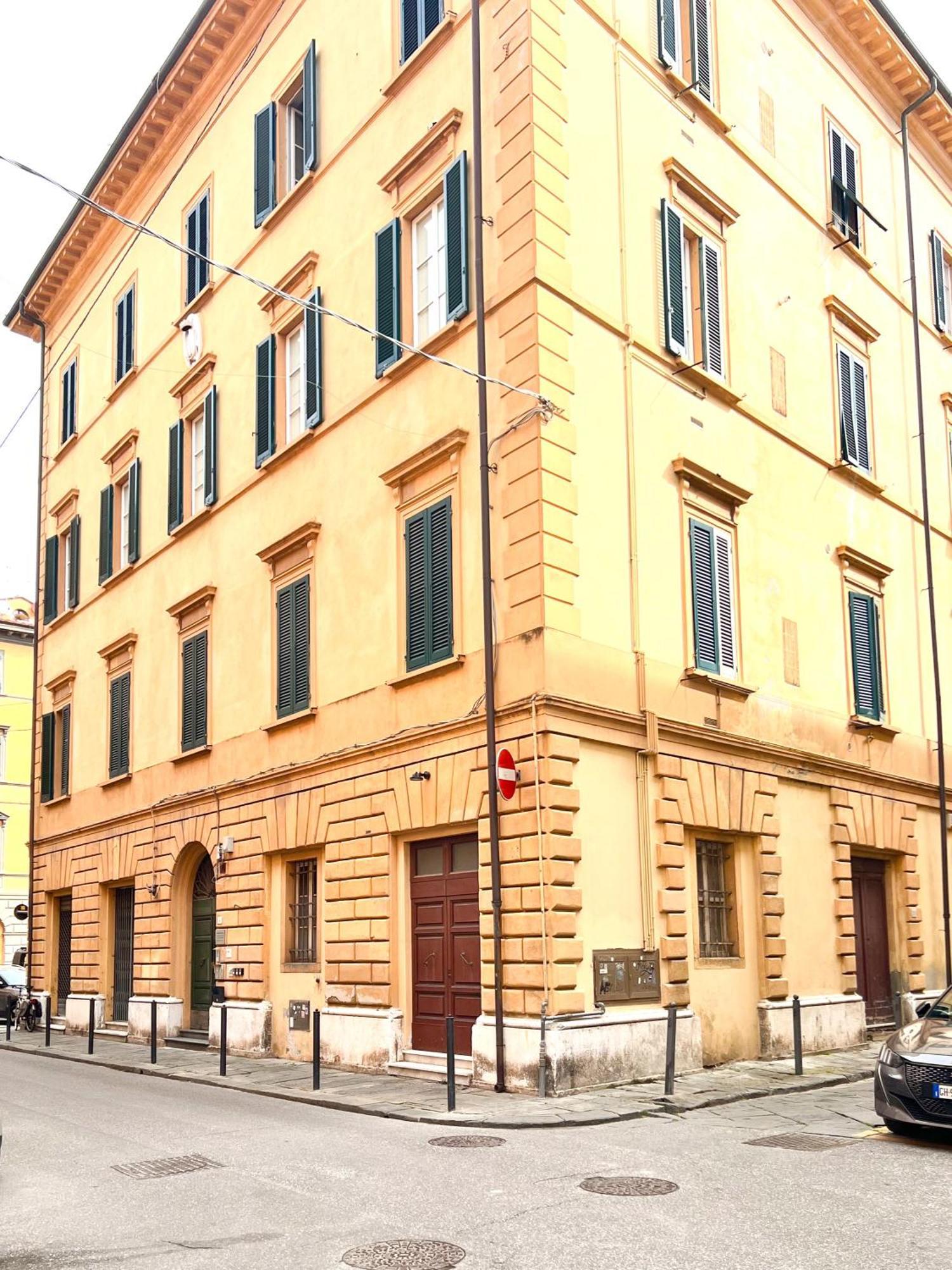 Cavour 3 - Monolocale Luminoso A Due Passi Dalla Torre Пиза Екстериор снимка